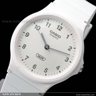 Casio Retro Vintage Unisex Analog Watch MQ-24-1E, MQ24