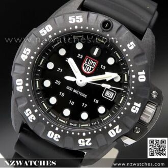 Luminox Scott Cassell 300M Deep Dive CARBONOX Sapphire Watch XS1551