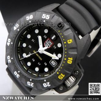 Luminox Scott Cassell 300M Deep Dive CARBONOX Sapphire Watch XS1555