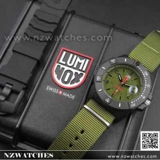 Luminox Navy Seal CARBONOX Sapphire Watch XS.3617.SET with Extra Strap