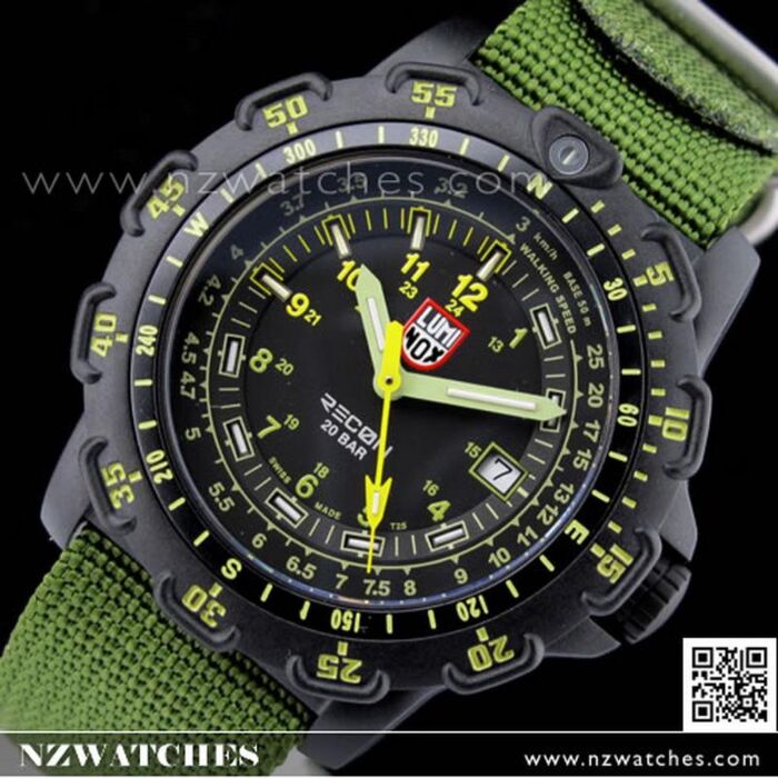 Luminox 8825 2025