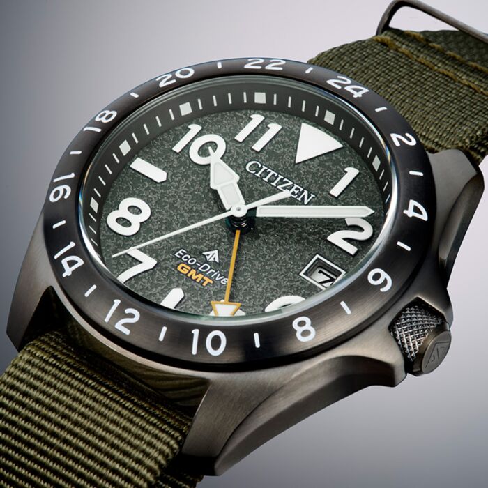 Citizen Promaster Land GMT Eco-Drive Sapphire Nylon Green 200M