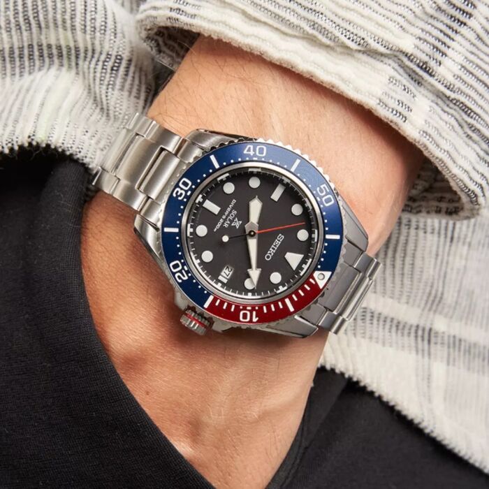 Seiko Prospex Solar Diver Pepsi Bezel Men Watch SNE591P1