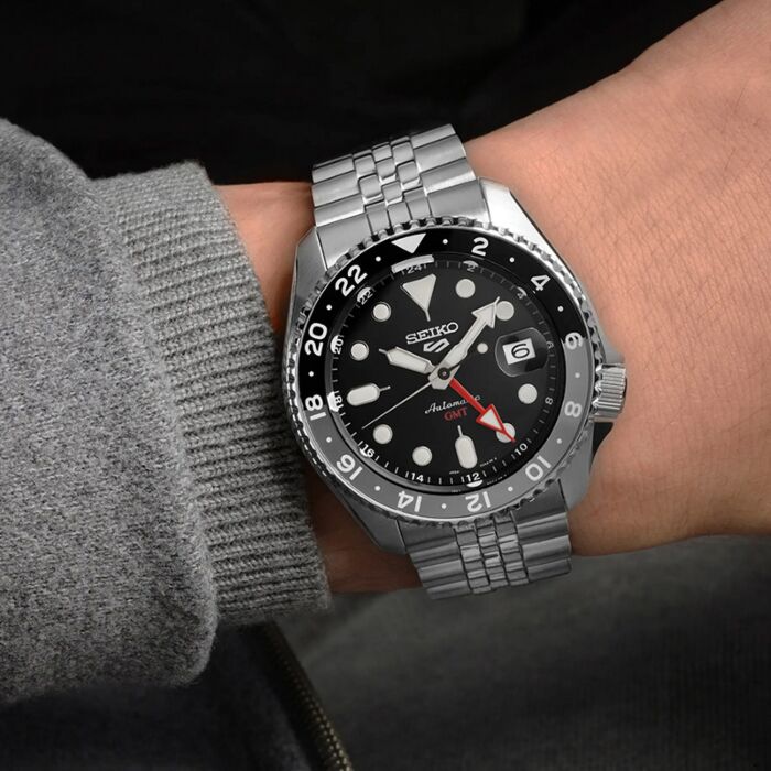 BUY Seiko Sports GMT Automatic Black Grape Dial Watch SSK001K1