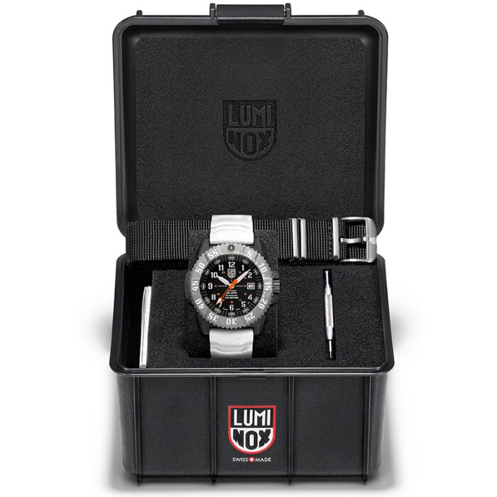 Luminox MIL-SPEC 3350 Series CARBONOX™ Sapphire Watch XL.3359.SET
