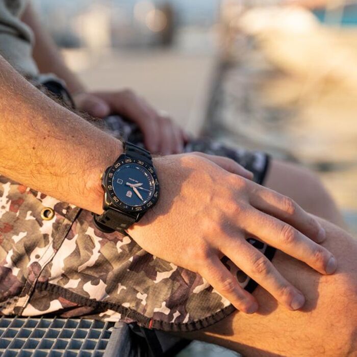 BUY Luminox Pacific Diver Gold Series Limited Watch XS.3121.BO